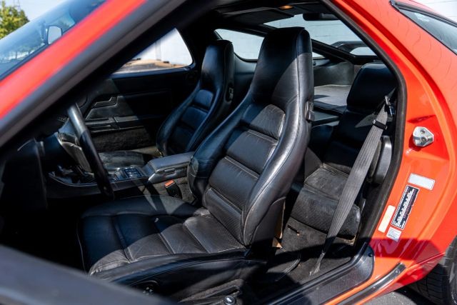Porsche-928-1987-Coupe-13