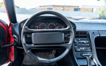 Porsche-928-1987-Coupe-14