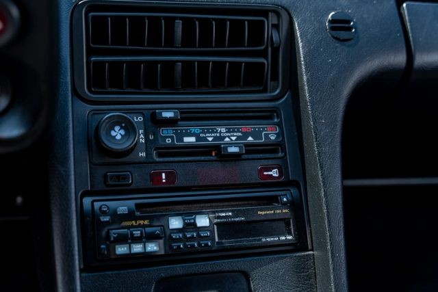 Porsche-928-1987-Coupe-4