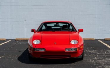 Porsche-928-1987-Coupe-6