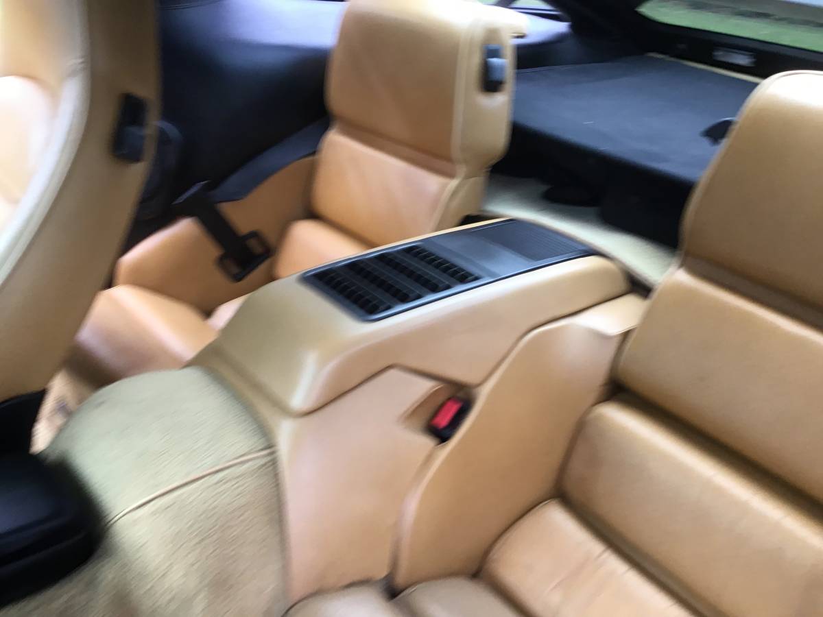Porsche-928-1988-red-11