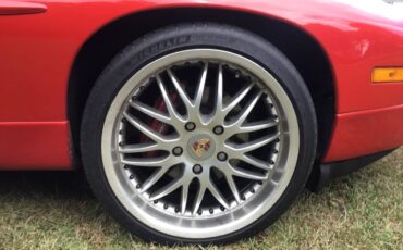 Porsche-928-1988-red-7