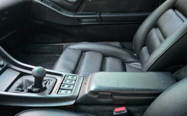 Porsche-928-1989-black-11