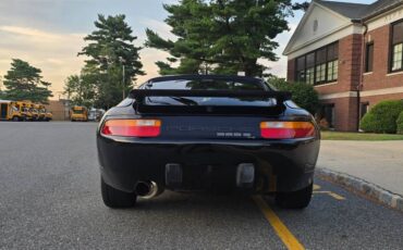 Porsche-928-1989-black-18