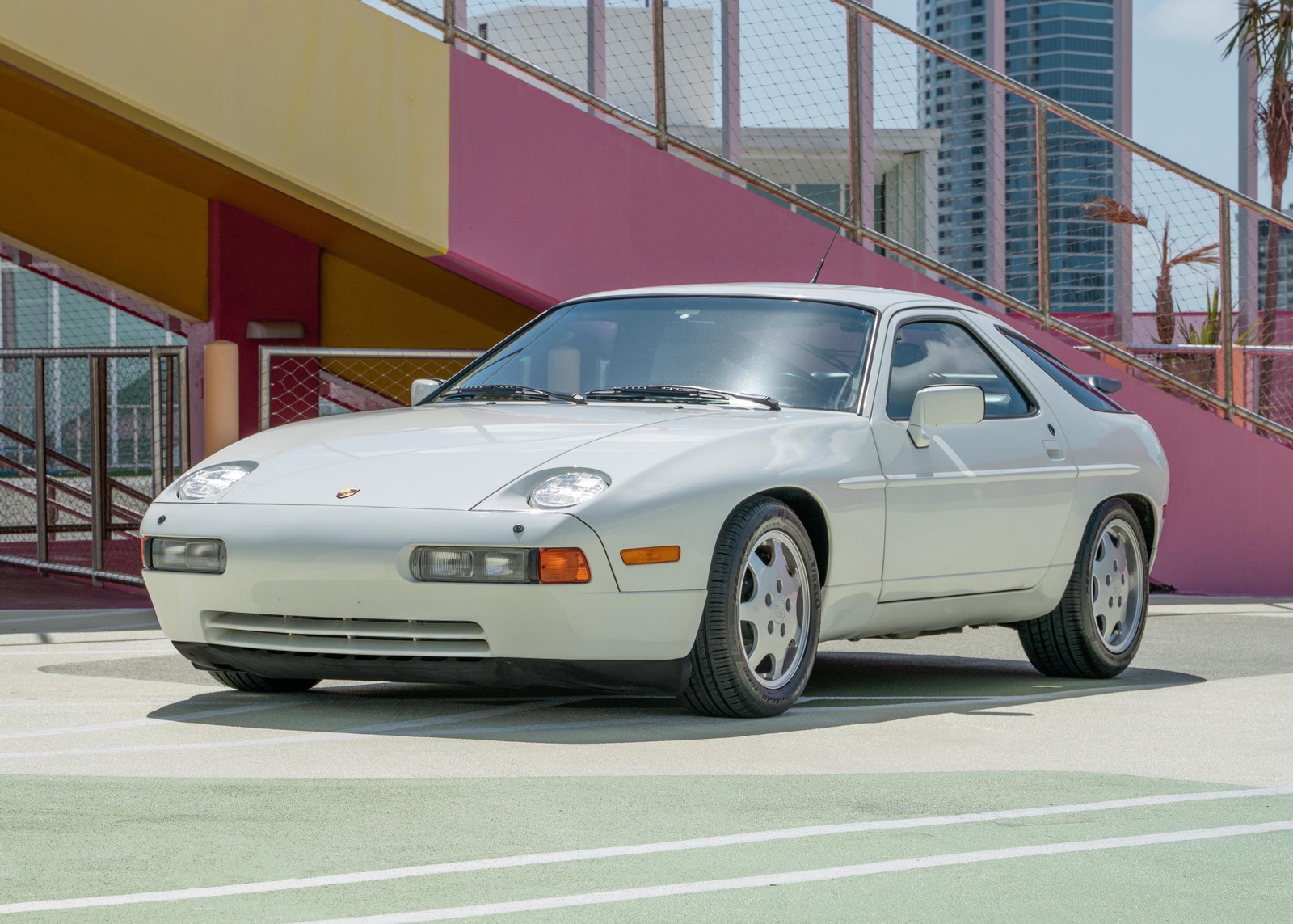 Porsche 928 1991 COUPE 2-DR