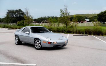Porsche-928-1994-Hatchback-15