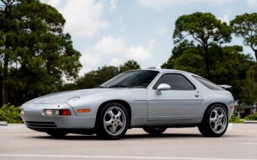 Porsche-928-1994-Hatchback-3