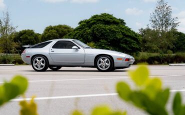 Porsche-928-1994-Hatchback-9