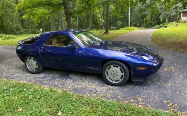 Porsche-928-coupe-1982-blue-1