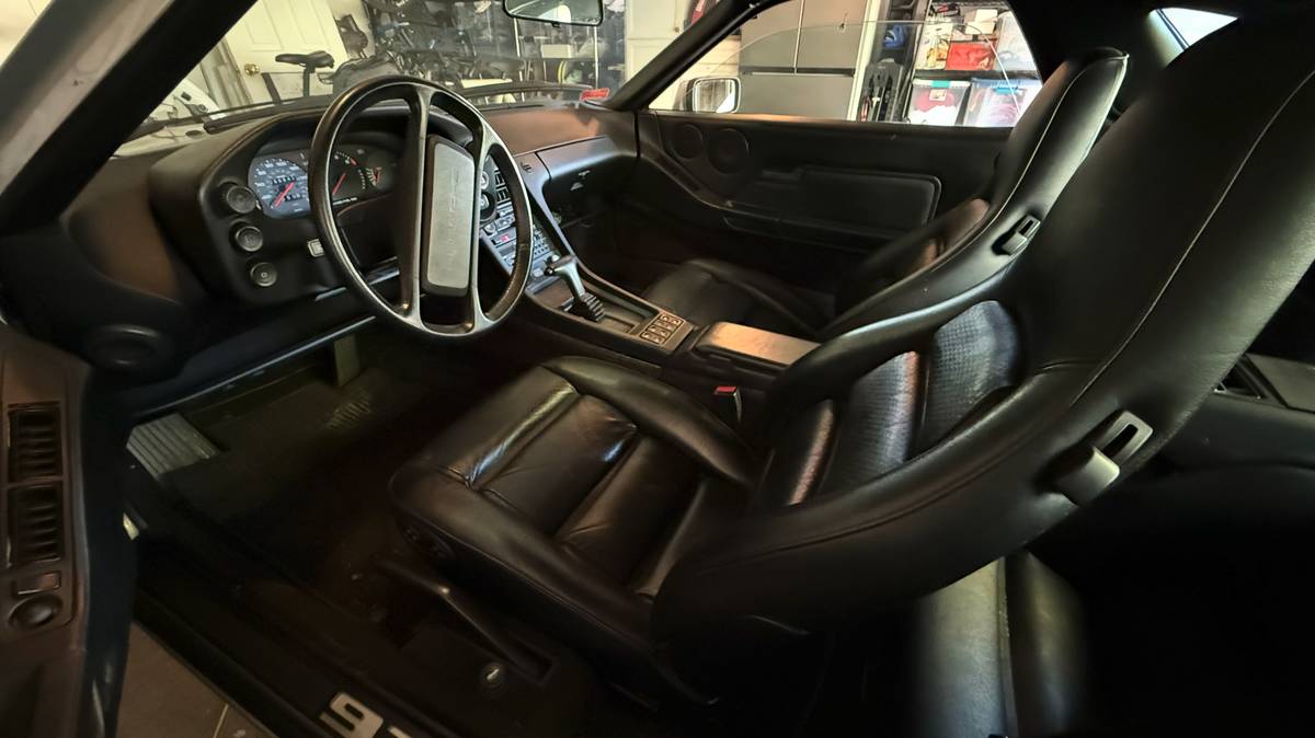 Porsche-928-s4-1987-silver-10