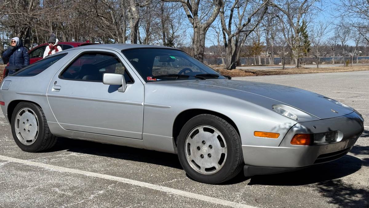 Porsche-928-s4-1987-silver-2