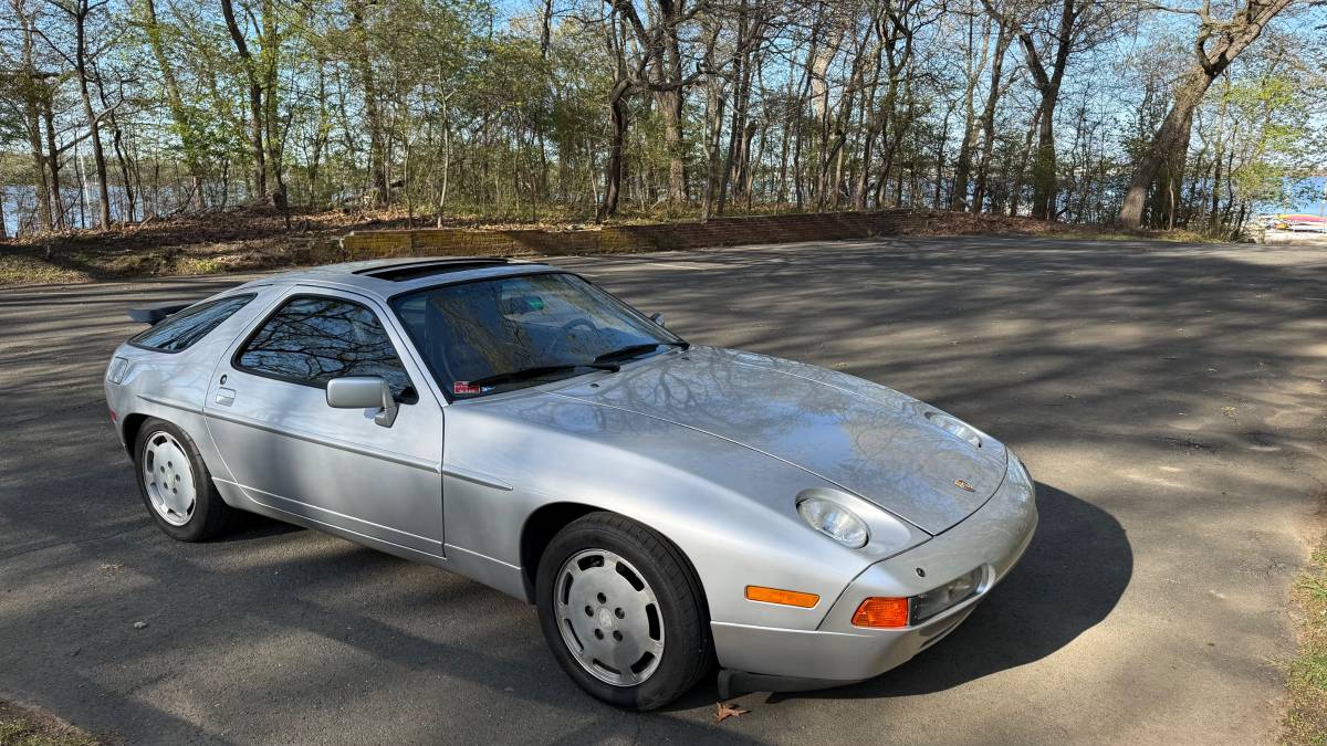 Porsche-928-s4-1987-silver-3