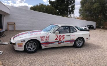 Porsche-944-1984-1