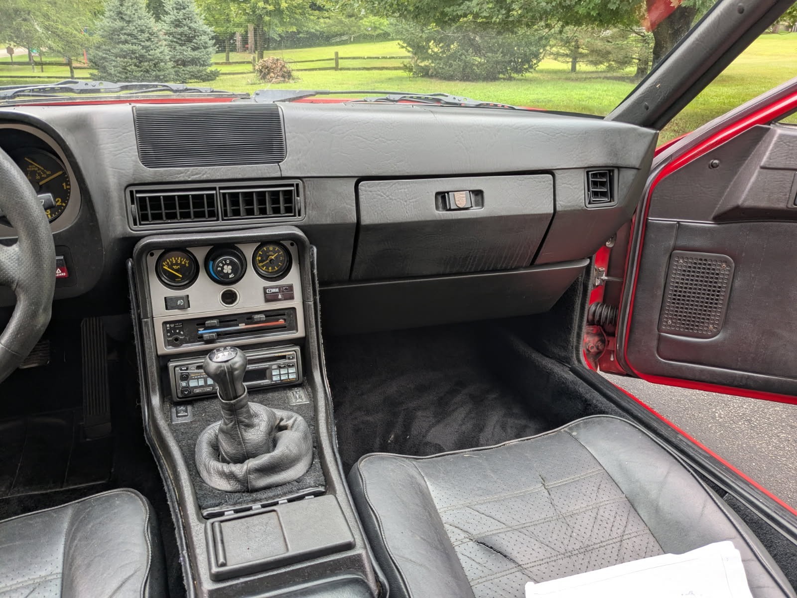 Porsche 944 1984 Coupe