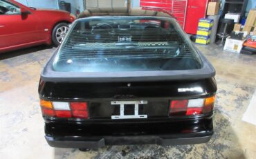 Porsche-944-1984-Hatchback-13