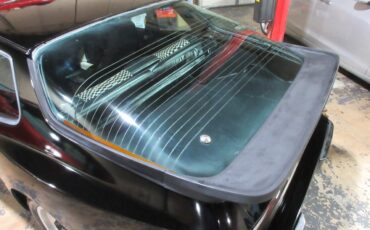Porsche-944-1984-Hatchback-20