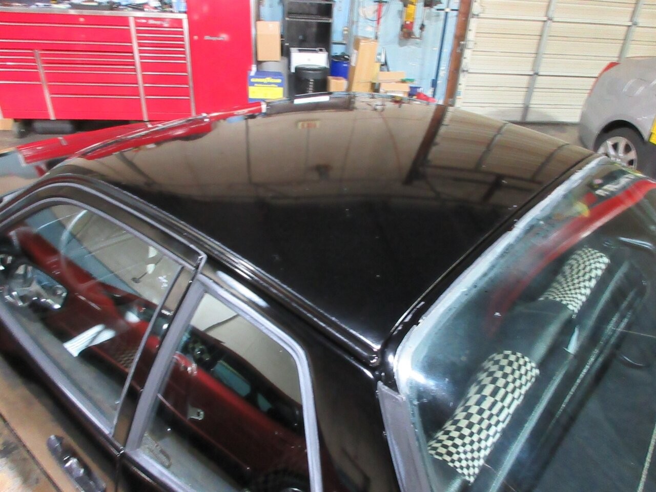 Porsche-944-1984-Hatchback-22