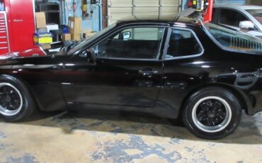 Porsche-944-1984-Hatchback-6