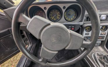 Porsche-944-1984-black-6