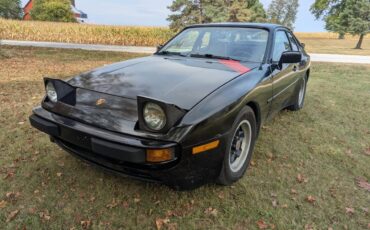 Porsche-944-1984-black-8