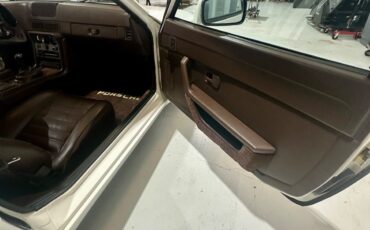 Porsche-944-1985-Coupe-11