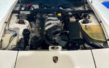 Porsche-944-1985-Coupe-26