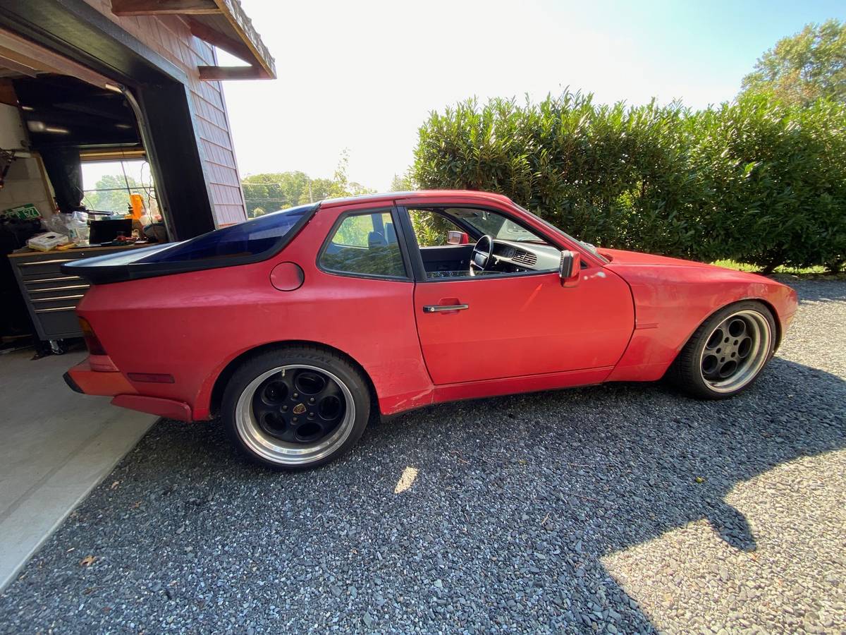 Porsche-944-1986-2
