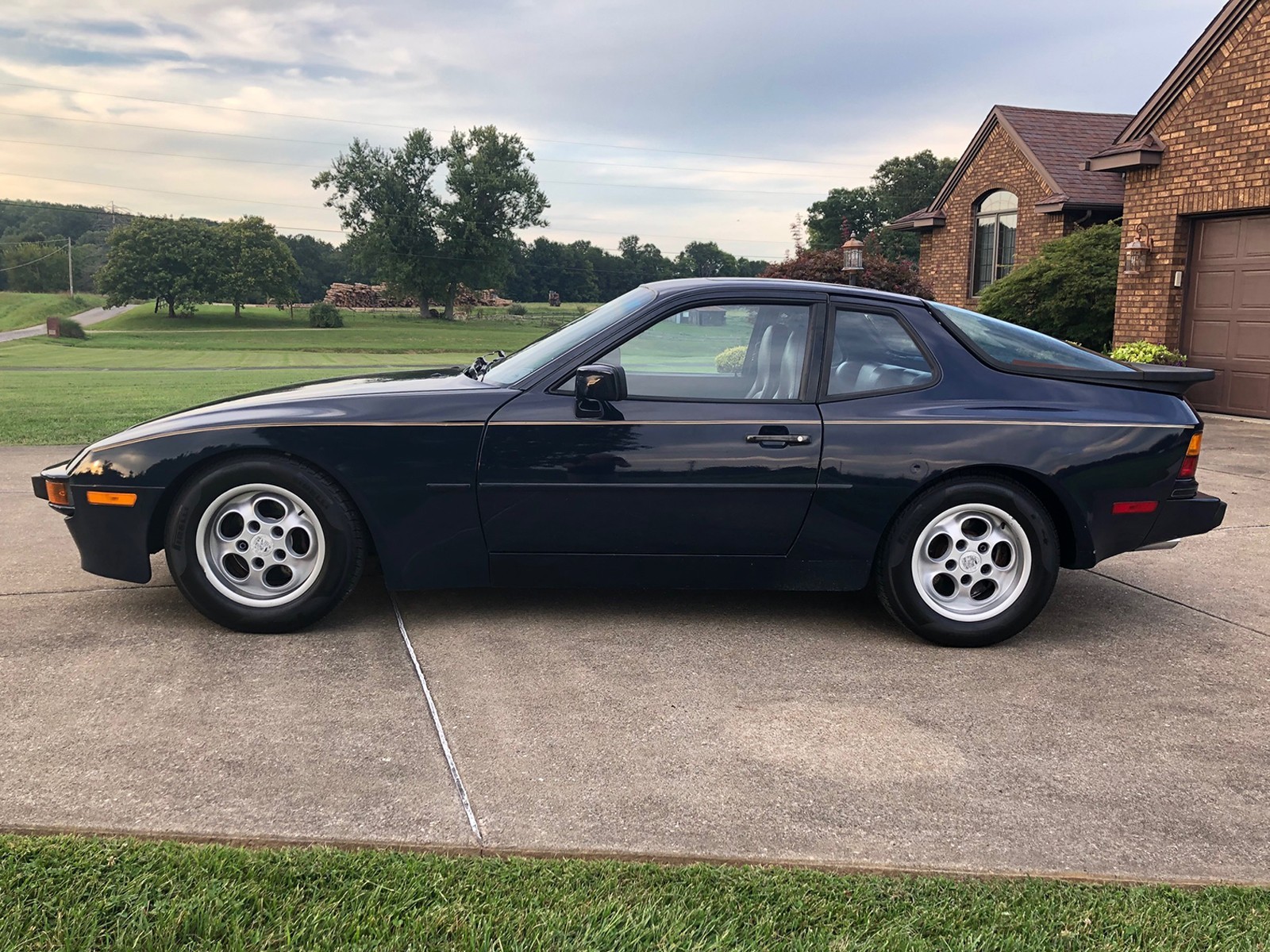 Porsche-944-1986-Coupe-3