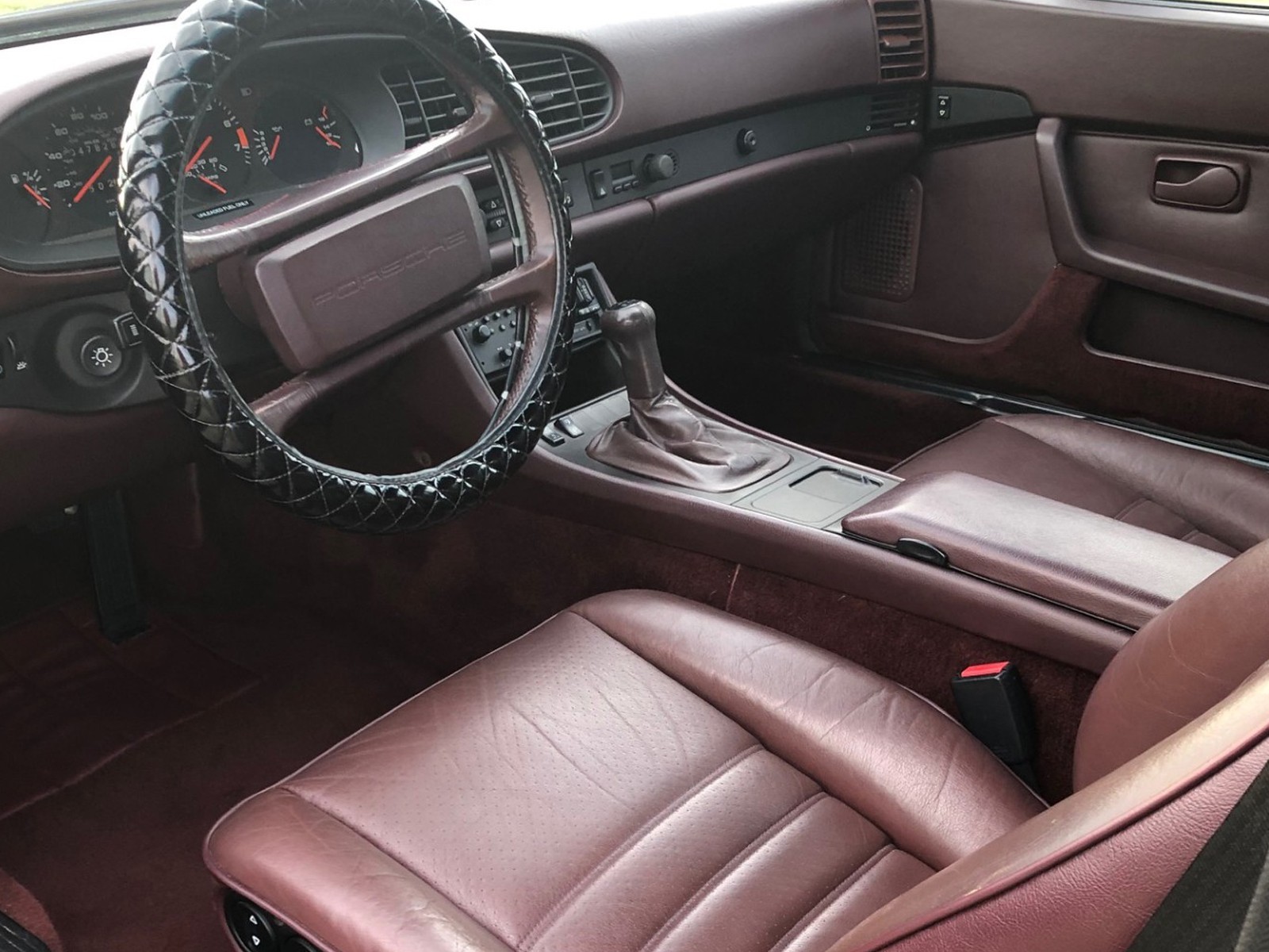 Porsche-944-1986-Coupe-5