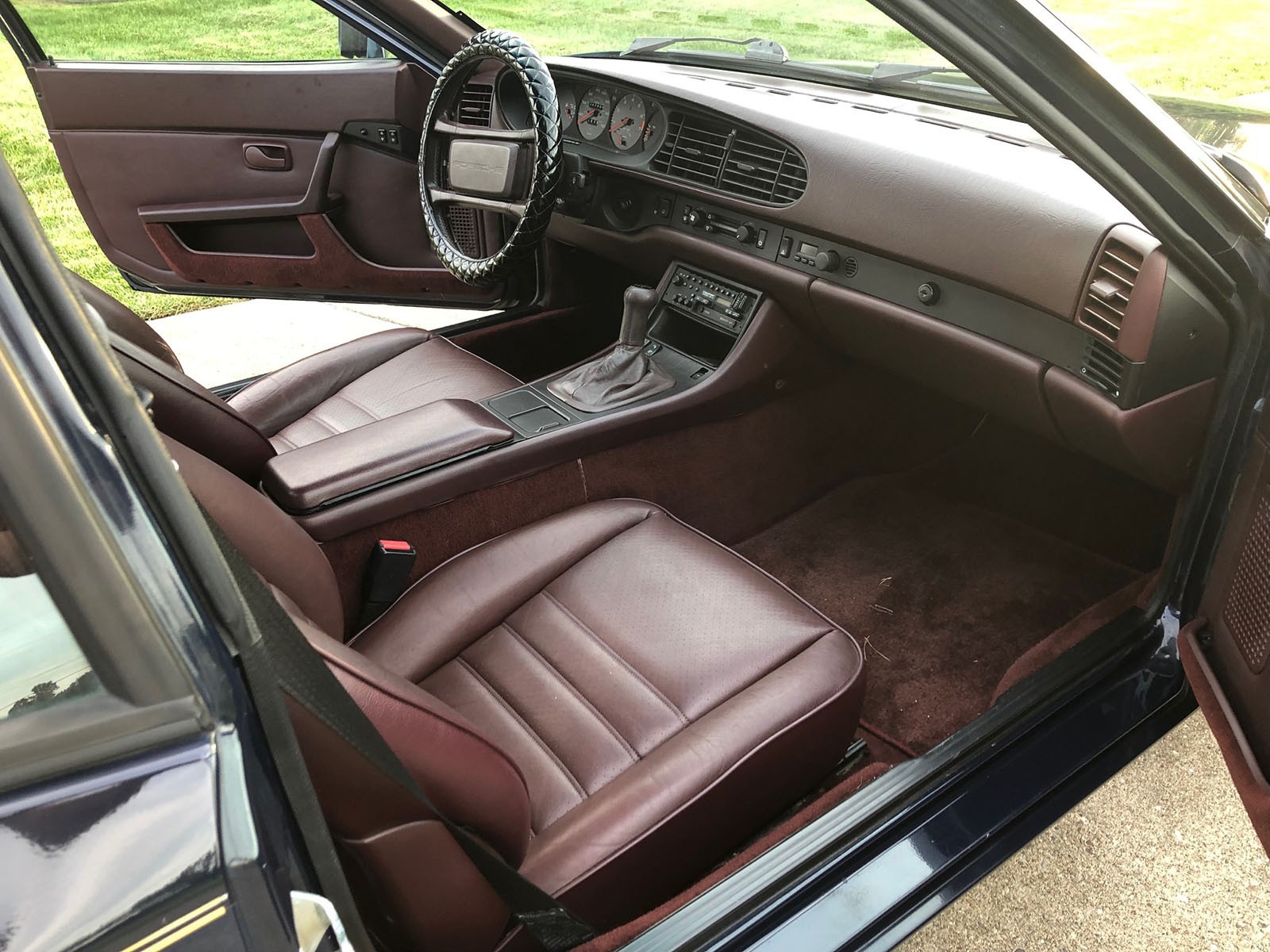 Porsche-944-1986-Coupe-6