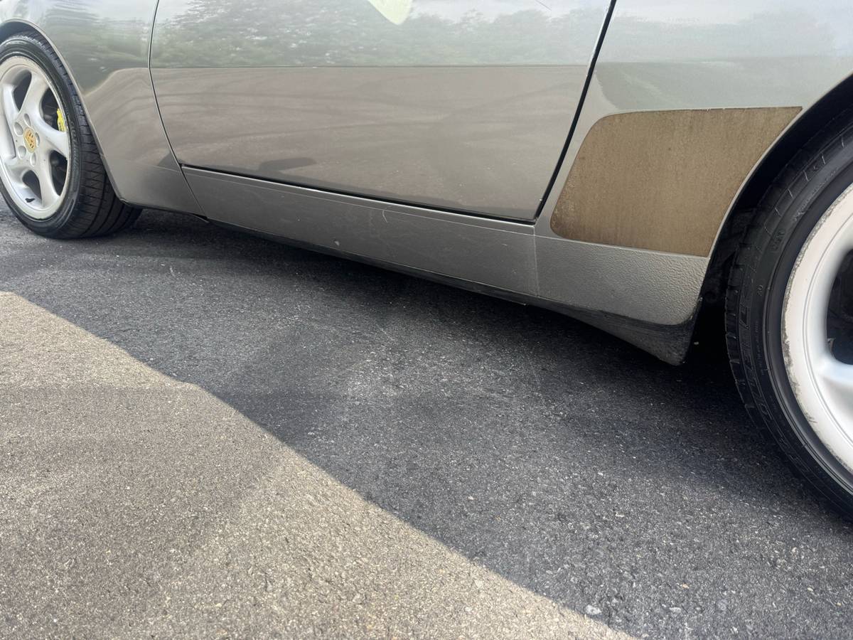 Porsche-944-1986-grey-10