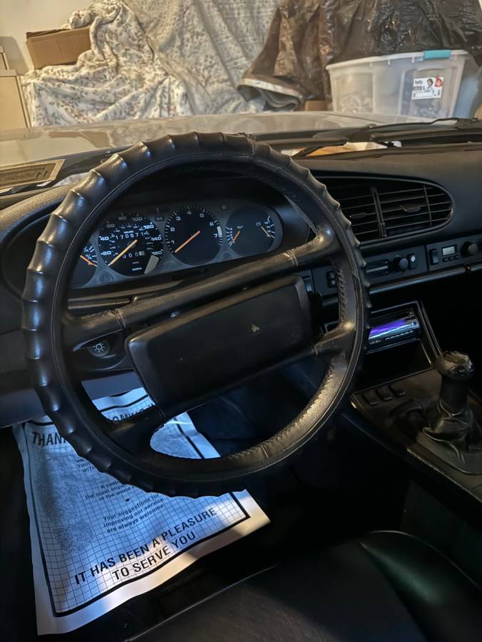 Porsche-944-1987-grey-5
