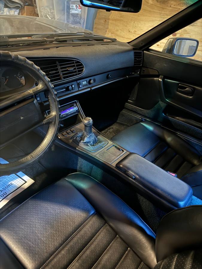 Porsche-944-1987-grey-6