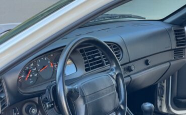 Porsche-944-1989-Coupe-11