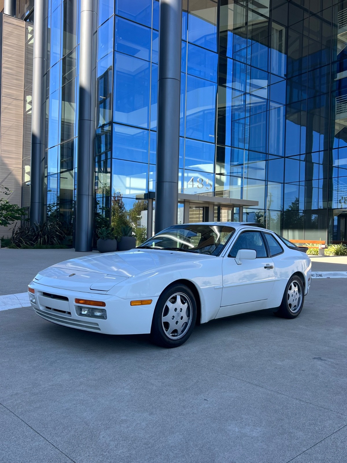 Porsche-944-1989-Coupe-8