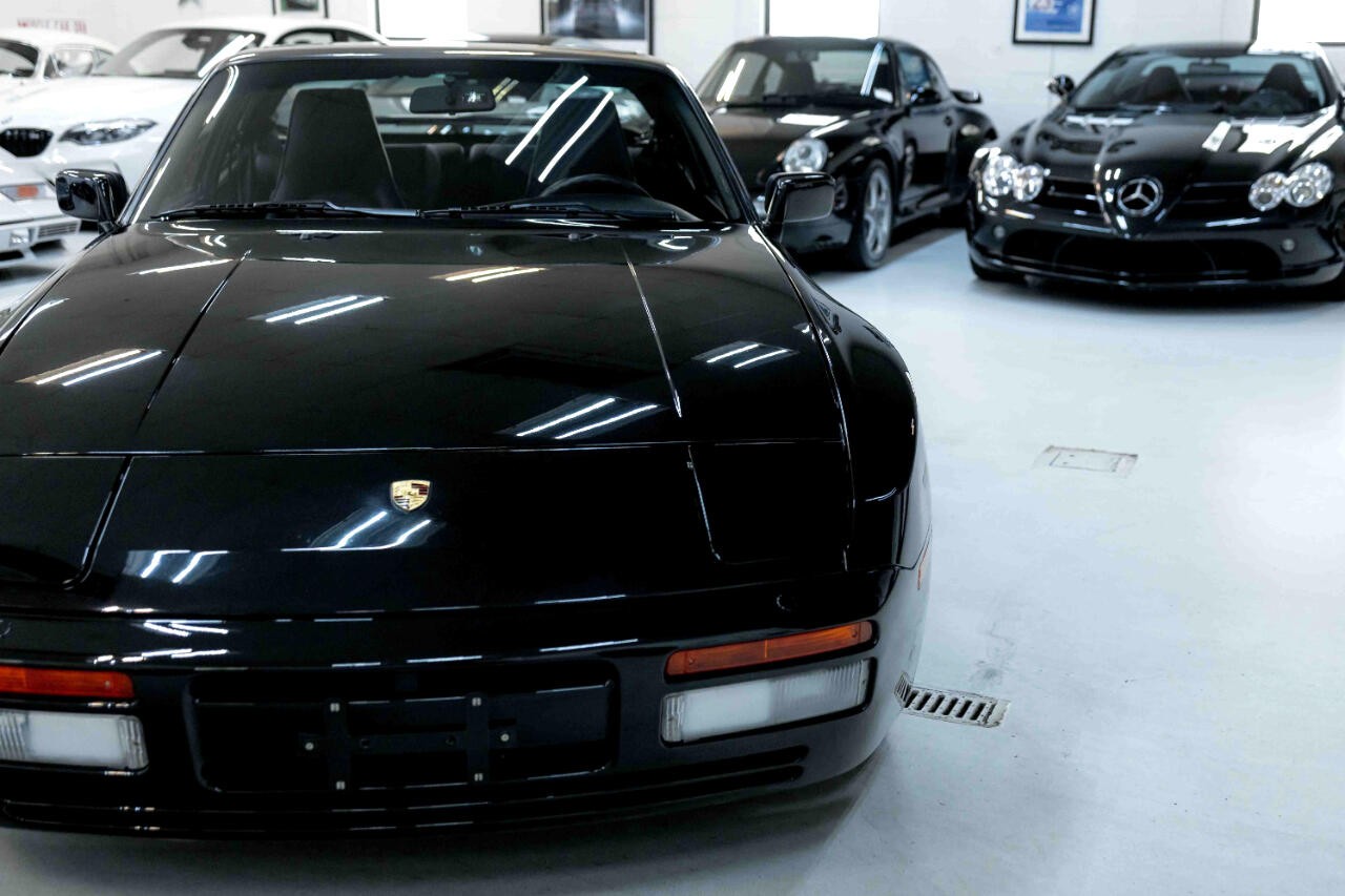 Porsche-944-1991-Coupe-13