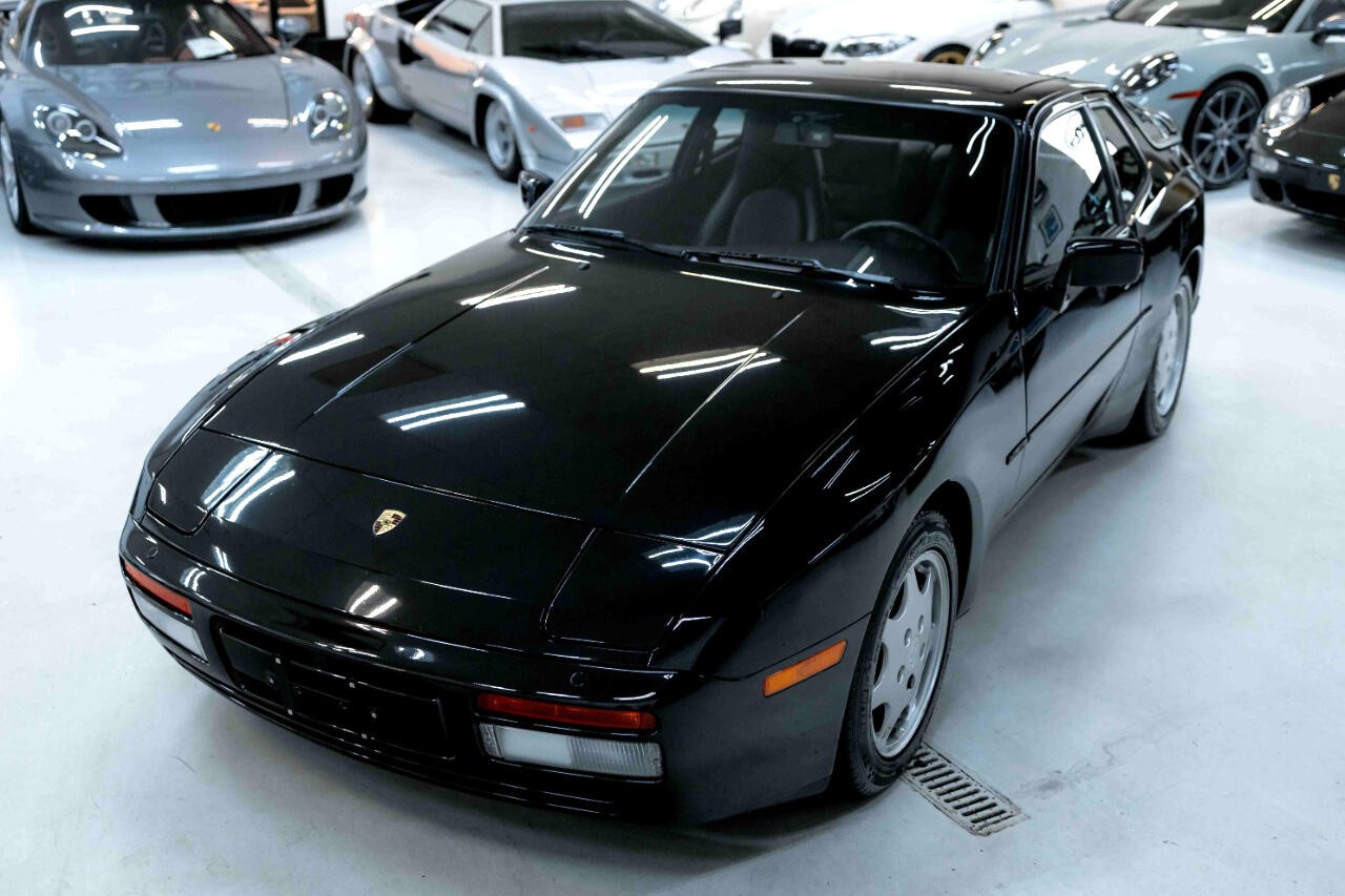 Porsche-944-1991-Coupe-16
