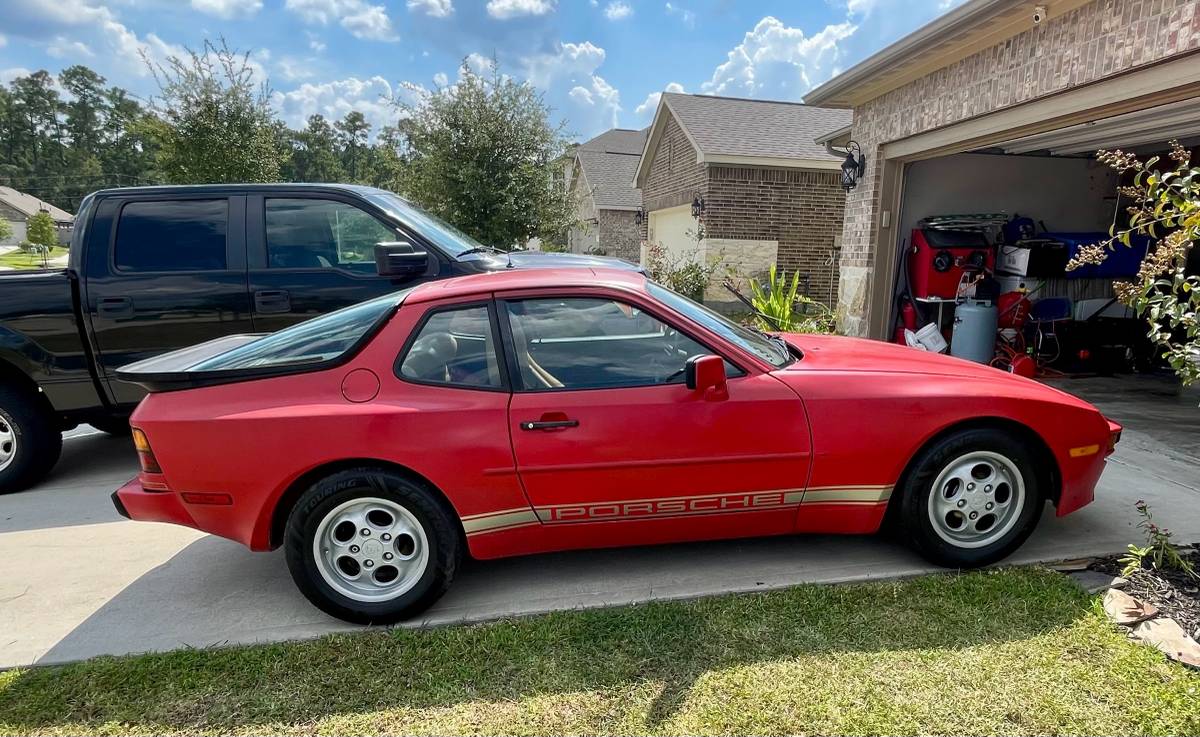 Porsche-944-s-1987-red