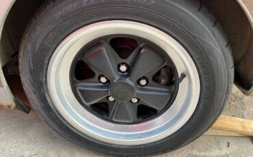 Porsche-951-1986-11