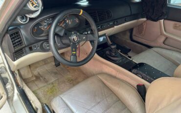 Porsche-951-1986-15