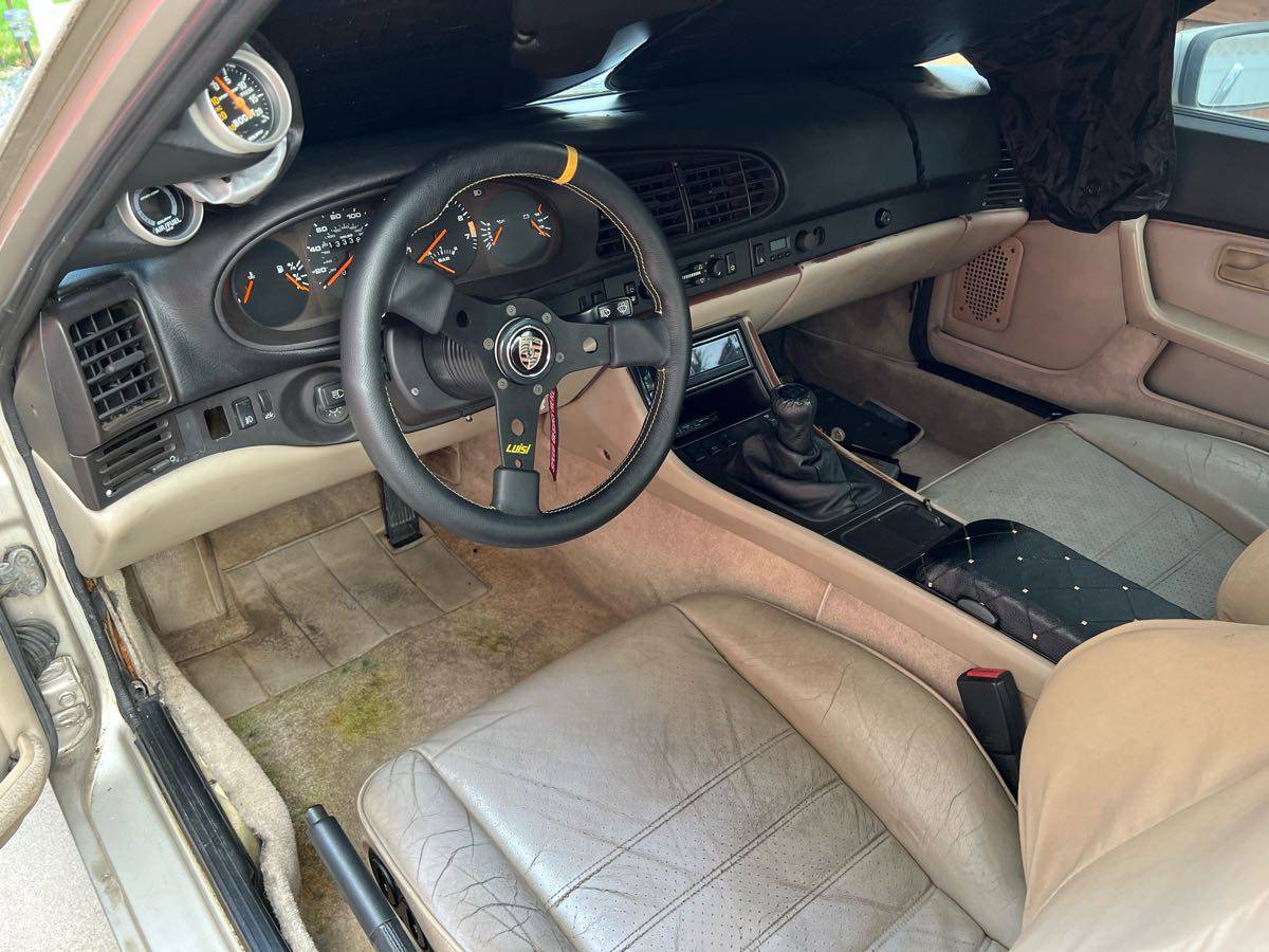 Porsche-951-1986-15