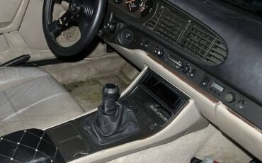 Porsche-951-1986-19