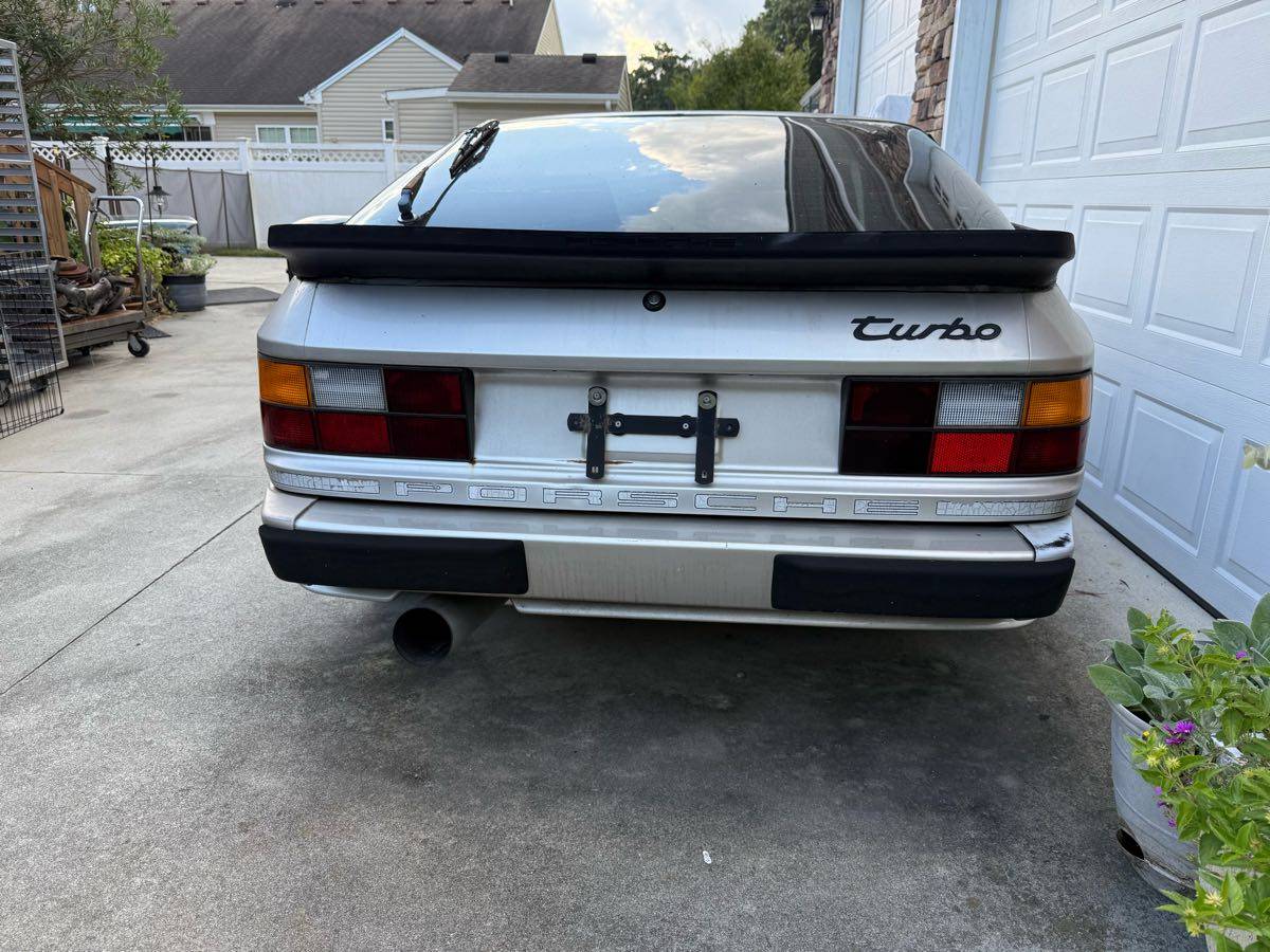 Porsche-951-1986-3
