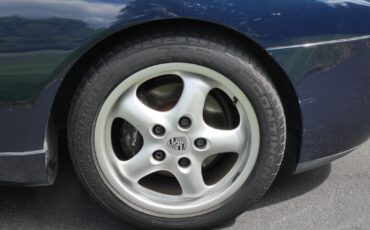 Porsche-968-1993-Coupe-18