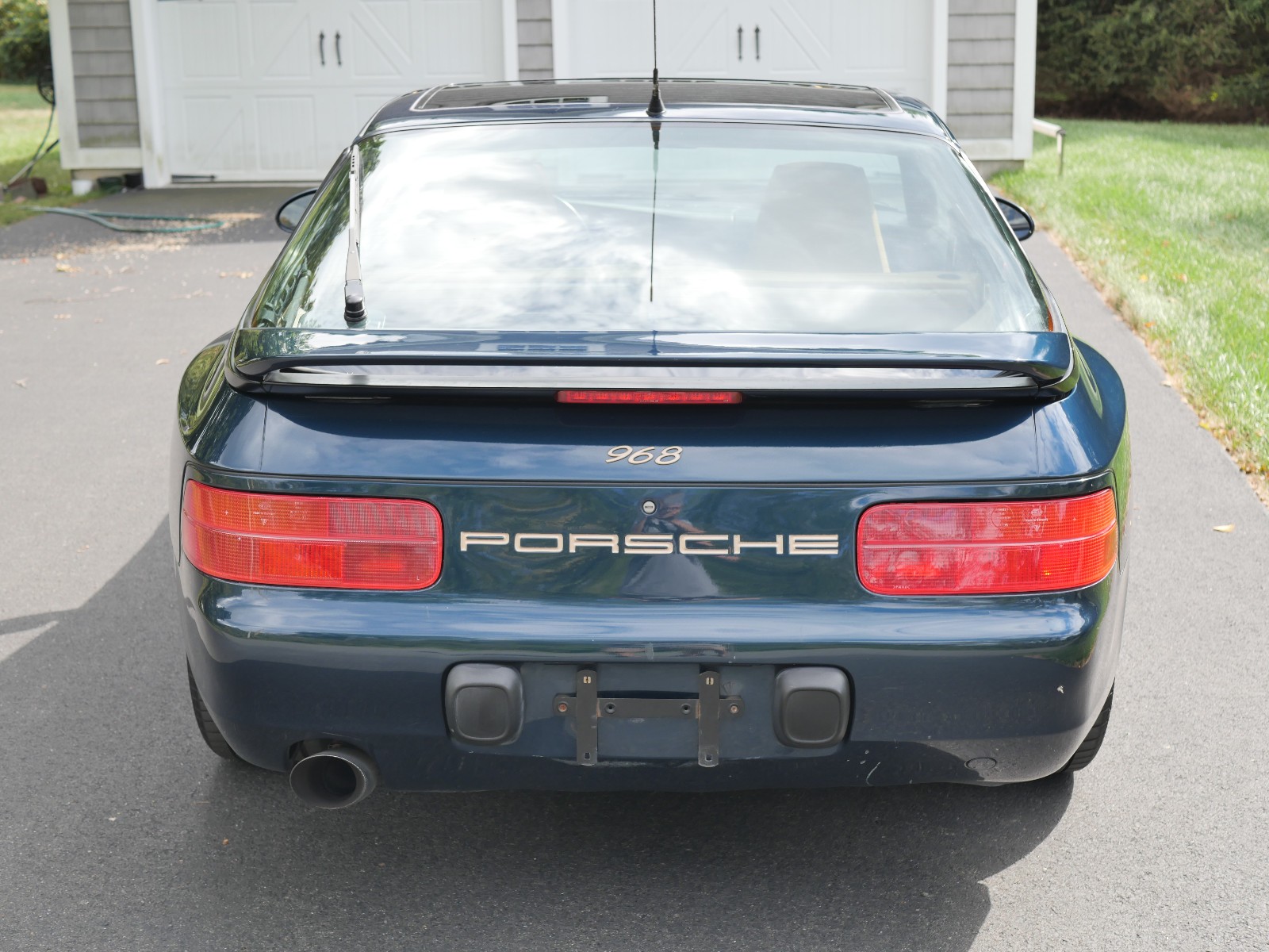Porsche-968-1993-Coupe-3