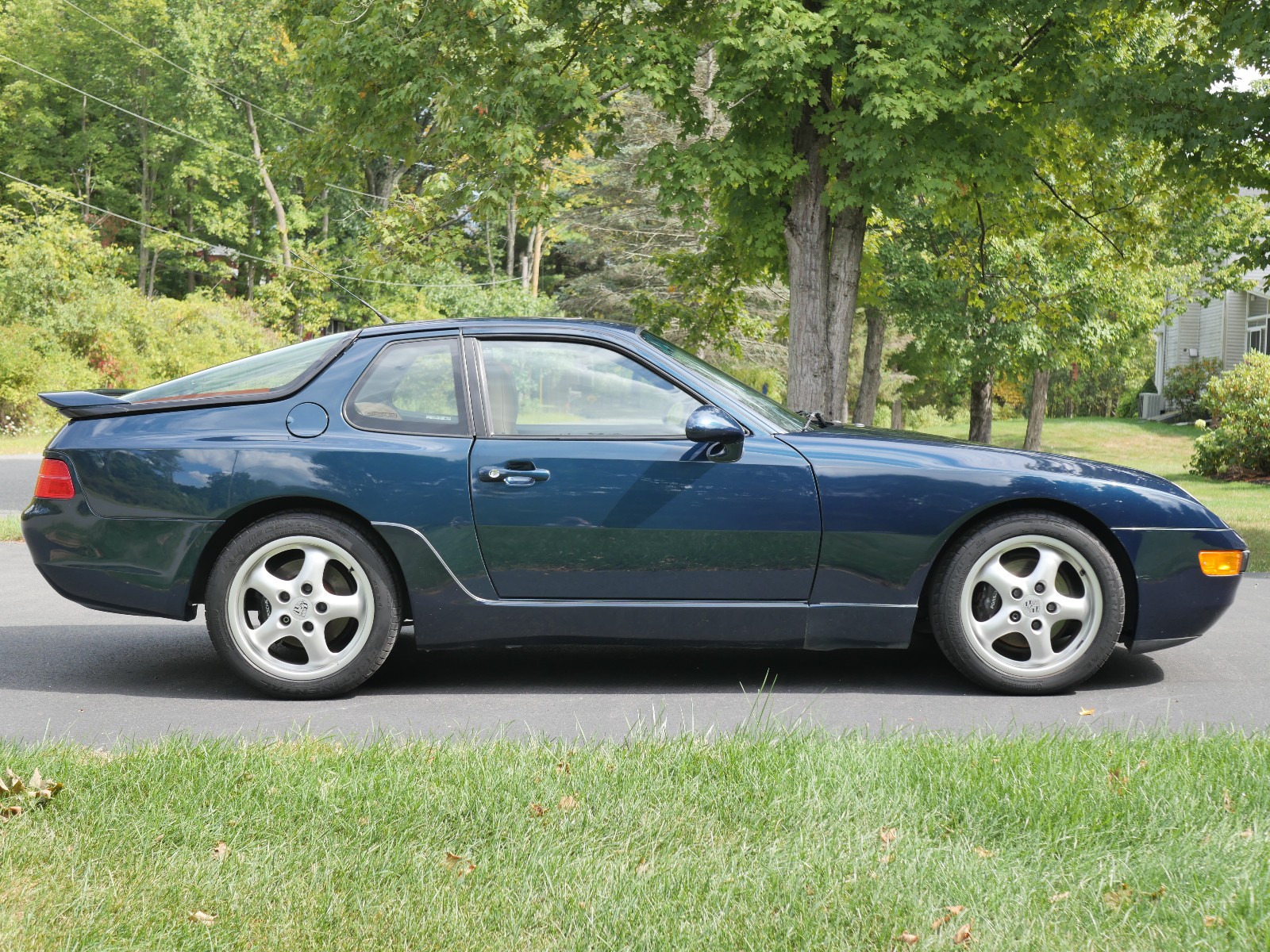 Porsche-968-1993-Coupe-5