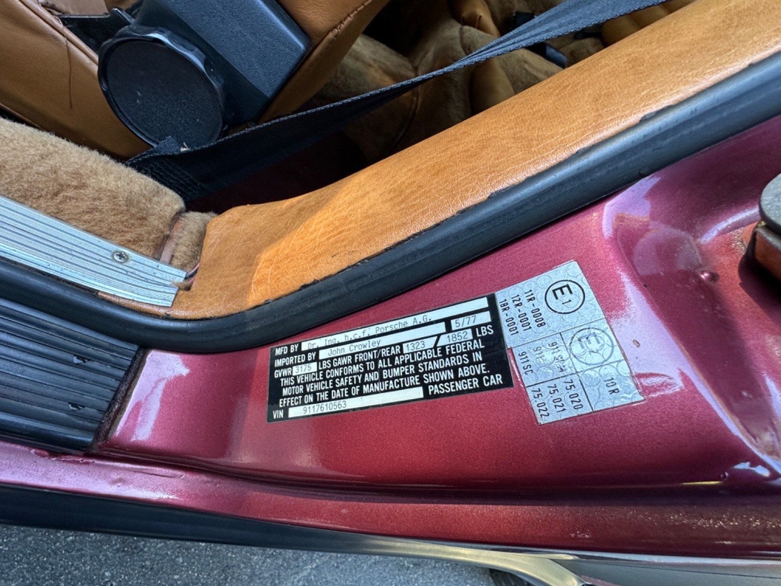 Porsche-Carrera-3.0-1977-targa-22