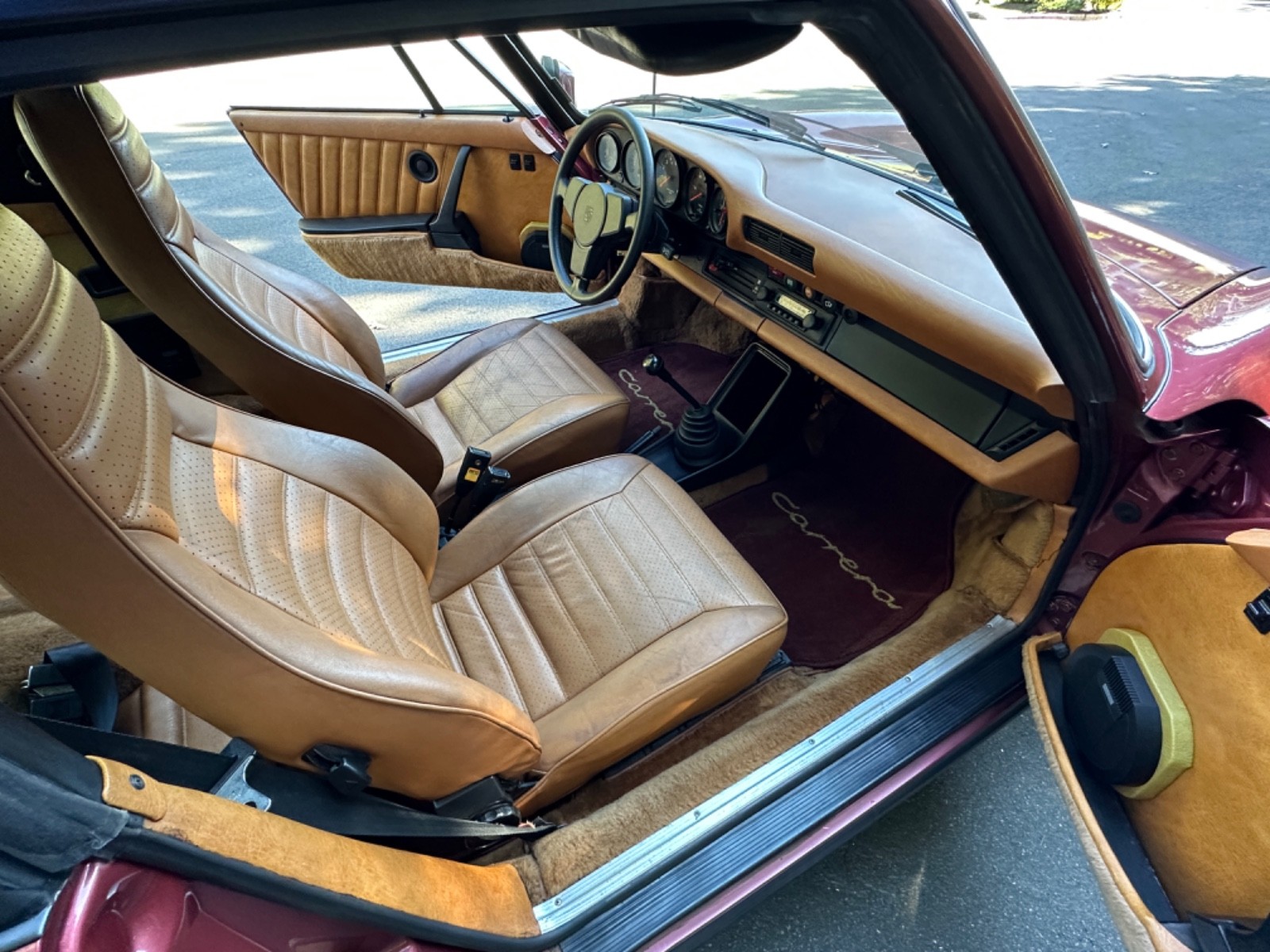 Porsche-Carrera-3.0-1977-targa-23