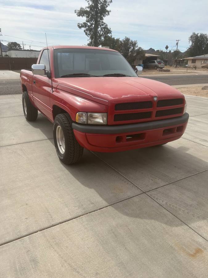 Ram-1500-1994-red-3