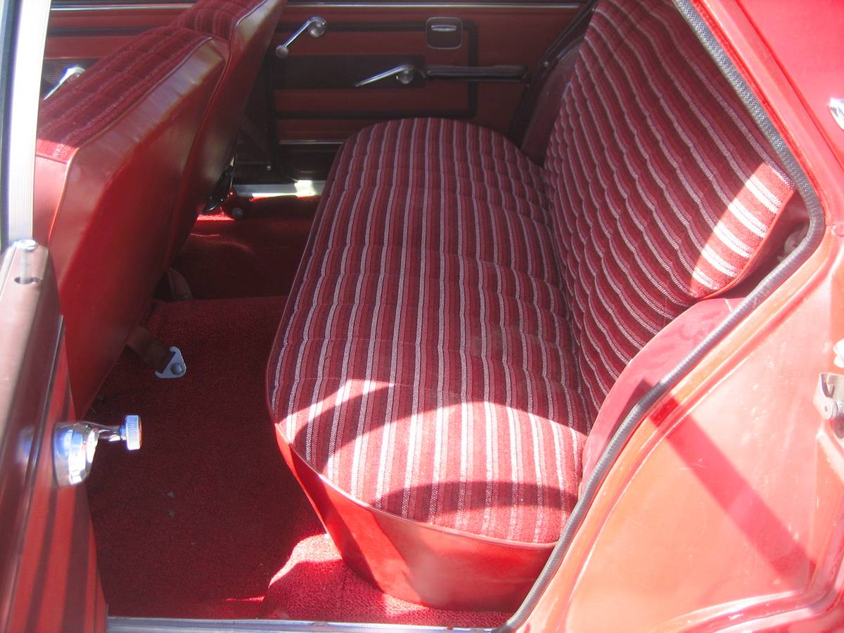 Rambler-classic-wagon-1965-red-7